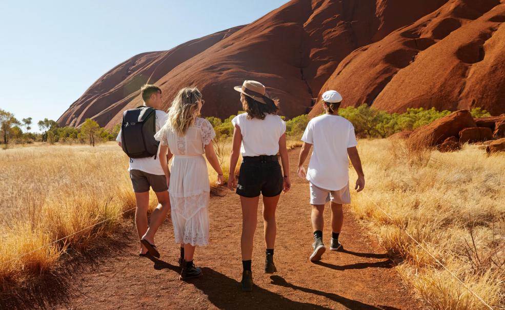 5 Day Uluru, Kata Tjuta & Kings Canyon Highlights, Ayers Rock